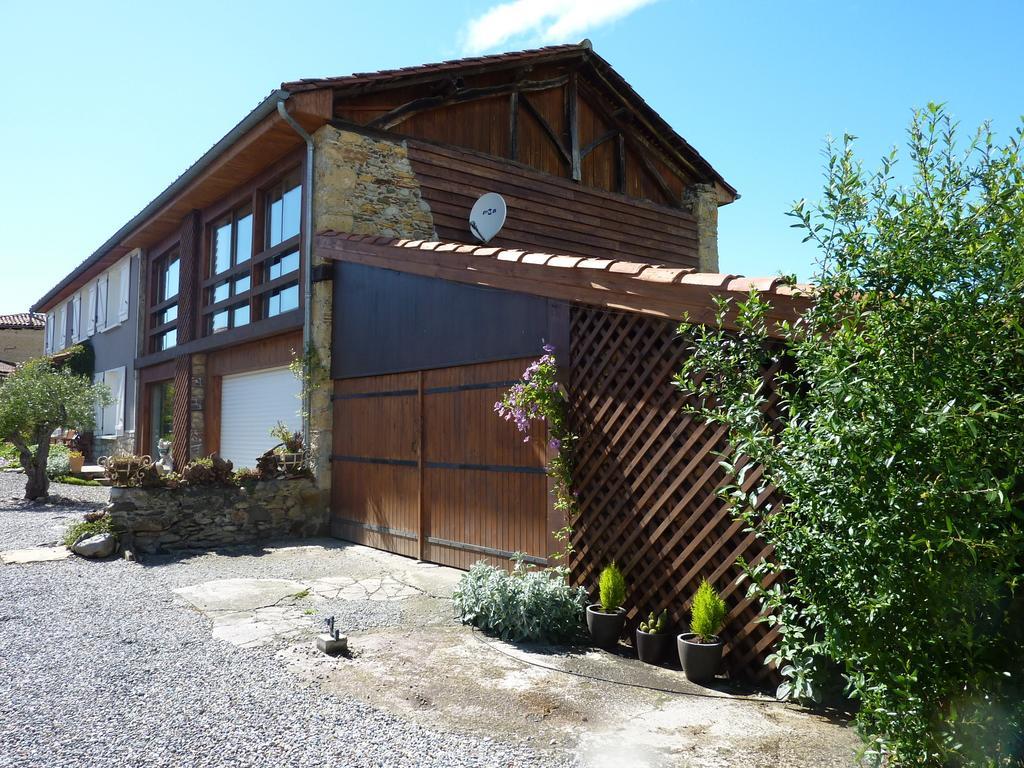 Loft Atypique Acomodação com café da manhã Villeneuve-de-Rivière Exterior foto