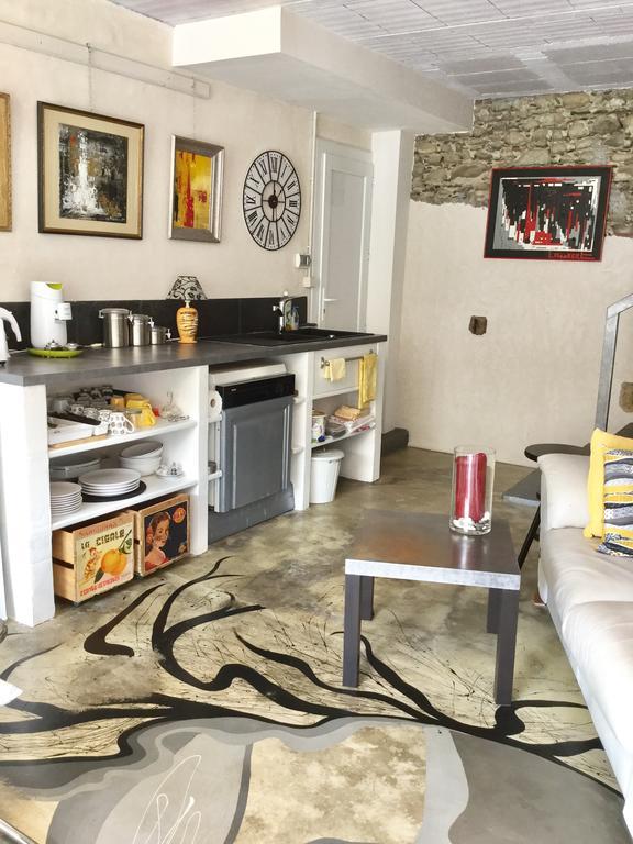 Loft Atypique Acomodação com café da manhã Villeneuve-de-Rivière Exterior foto